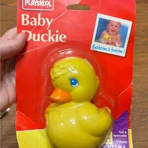 Playskool Vintage 1986 Yellow Baby Rubber Duckie Toy New In Package